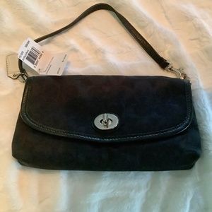 New Coach Signature Wristlet